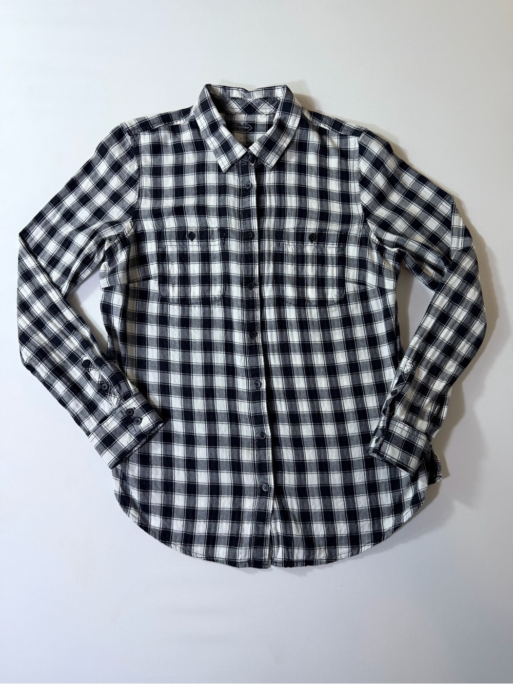 St. John's Bay Black & White Gingham Plaid Button Down Shirt Women’s Medium